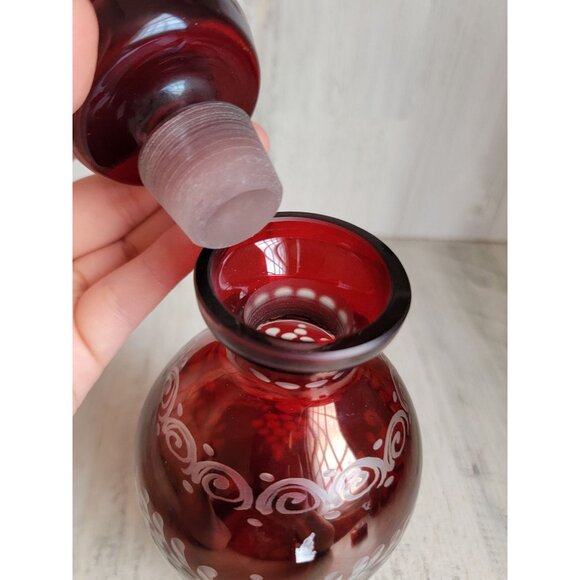 Egermann ruby red cut glass decanter grape leaf‎ home decor figure - Picture 9 of 11